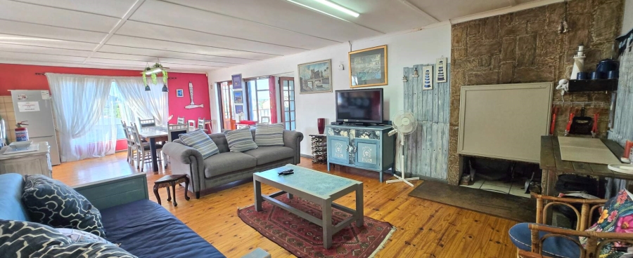 4 Bedroom Property for Sale in Kleinbaai Western Cape